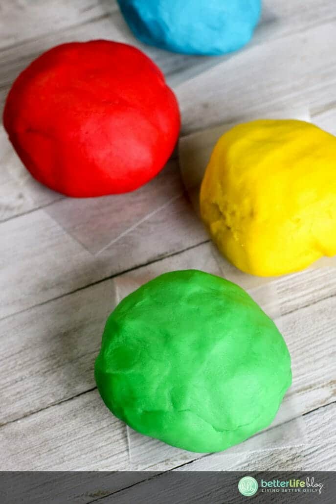 This DIY Playdough is very easy to whip-up and requires very little ingredients. Learn how to make your very own set of colorful playdough in your kitchen!