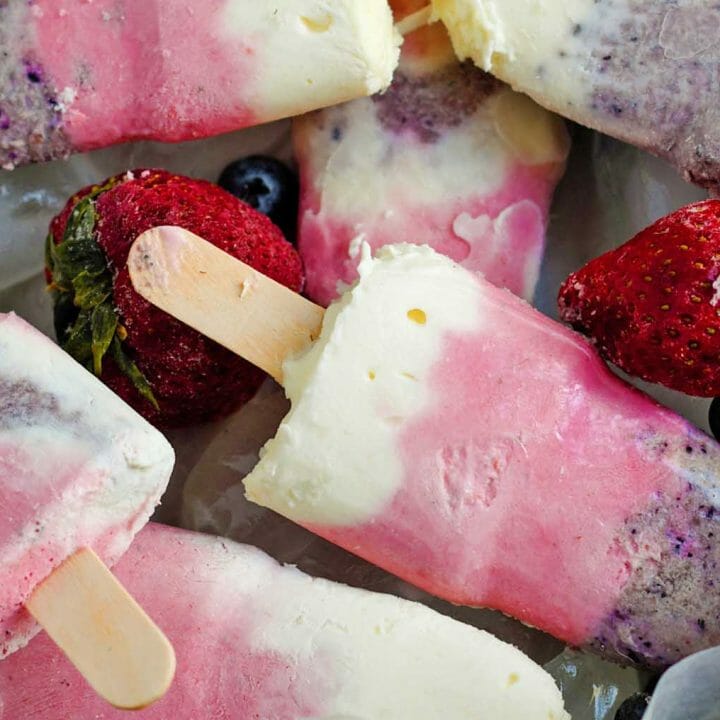 These Healthy Ombre Fruity Yogurt Pops have the best flavor combination and are absolutely beautiful. They’re easy to make and because they have only the best ingredients, you’ll never hesitate in allowing your kids to snack on them daily.