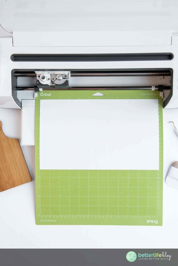 My Cricut Cutting Board tutorial comes with a free SVG, so you can get started on this project ASAP! It uses Oracle 651 vinyl, meaning that it’s permanent and will last you a very, very long time!