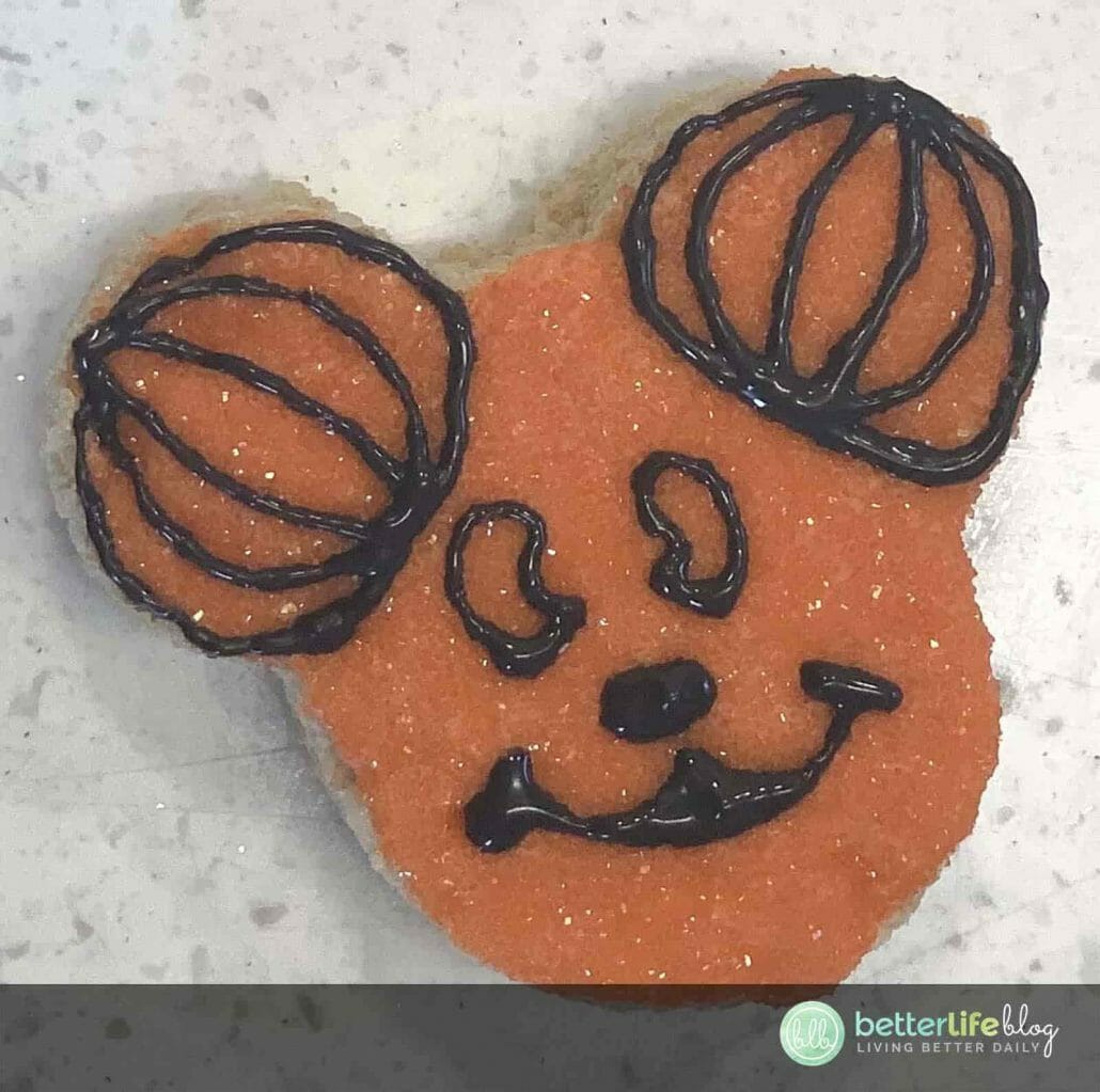 These Easy DIY Mickey Pumpkin Cookies remind of the ones you can find at the Disney parks! These treats are perfect for the fall season, and I can’t wait to show you how to make them.