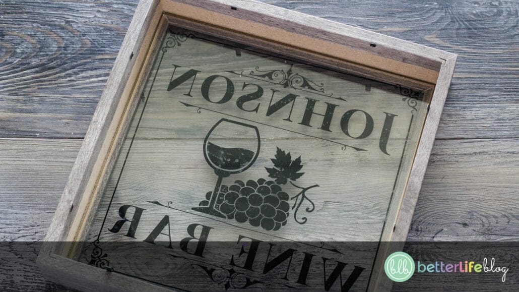 Looking for a personalized gift idea? Give our DIY Cricut Wine Cork Shadow Box a try! In our tutorial, we’re giving you the tools and SVG file so that you can craft one of your very own.