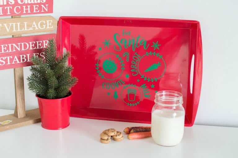 This year, give Santa his cookies in the cutest way possible – all with the help of this “Cookies for Santa Plate” SVG! In a few simple steps, you can create the cutest plate to showcase all the treats you have to offer for Santa Claus.